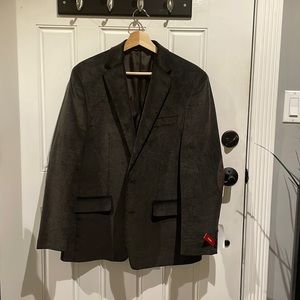 Selling a champs sports coat. Dark brown. Corduroy material. 40R